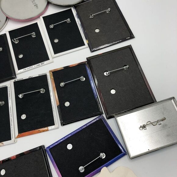 Movie Pins Buttons Pinback Disney Dreamworks Paramount Collectable Promo Vtg Lot - Picture 8 of 8